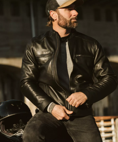 thompson-leather-moto-jacket-black-4_029f49bf-085e-4ca5-8cef-faef56e4ec35_2000x-jpg.webp